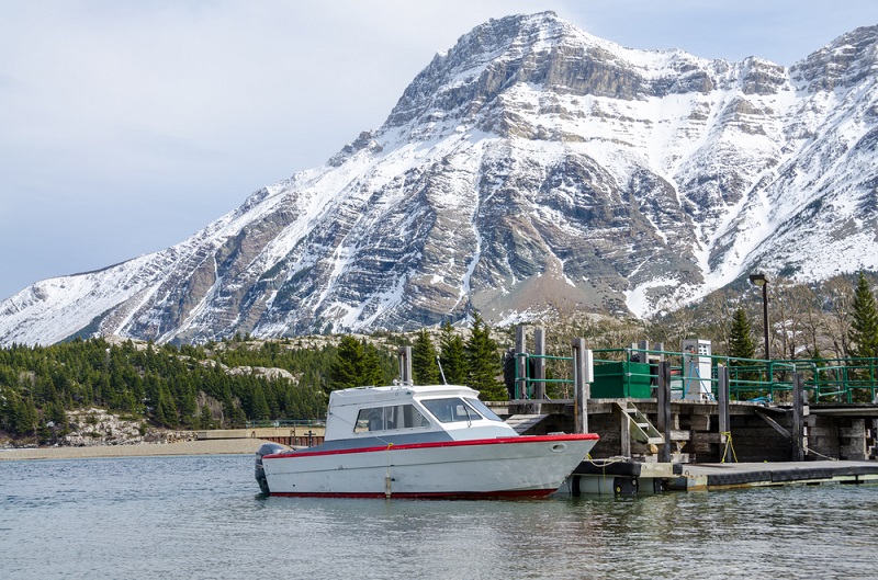 Should You Get Registration or a Vessel Licence in Canada For Your Boat?
